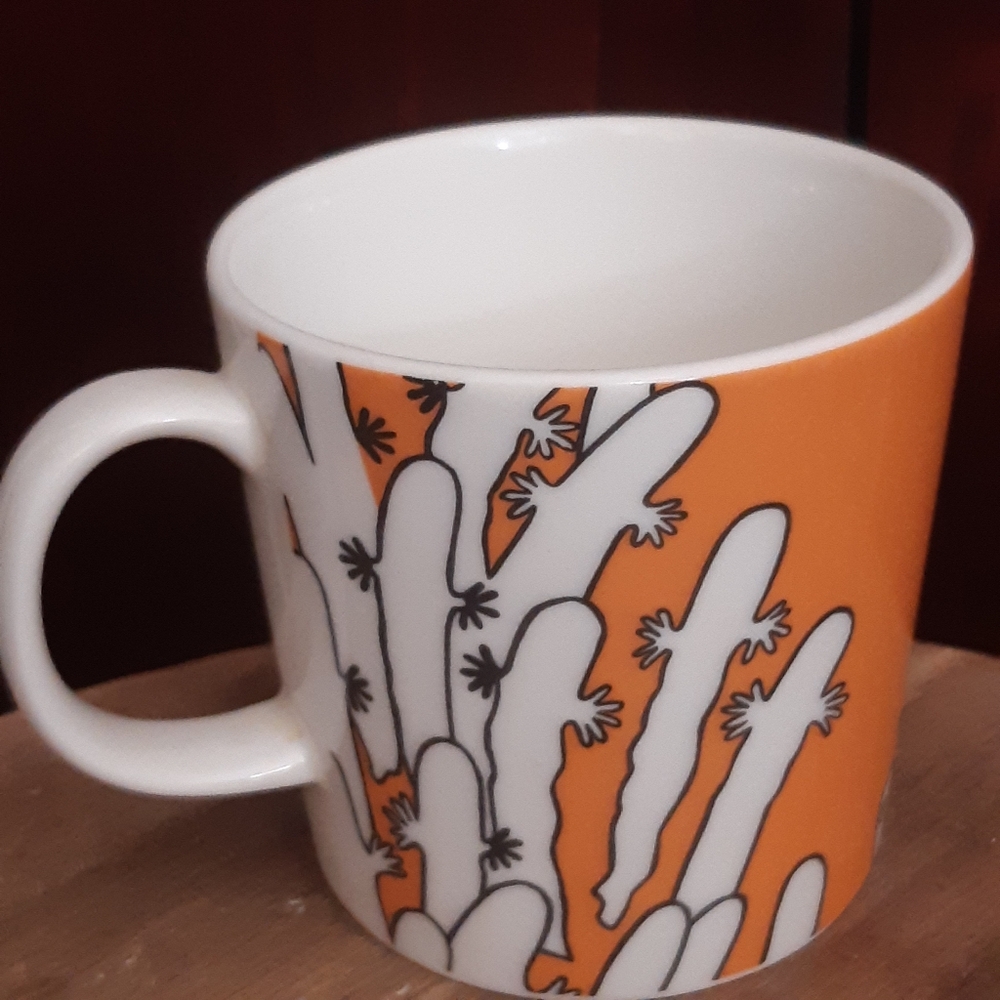 Arabia Finland Orange Moomin Hattifatteners Mug - Picture 2 of 11